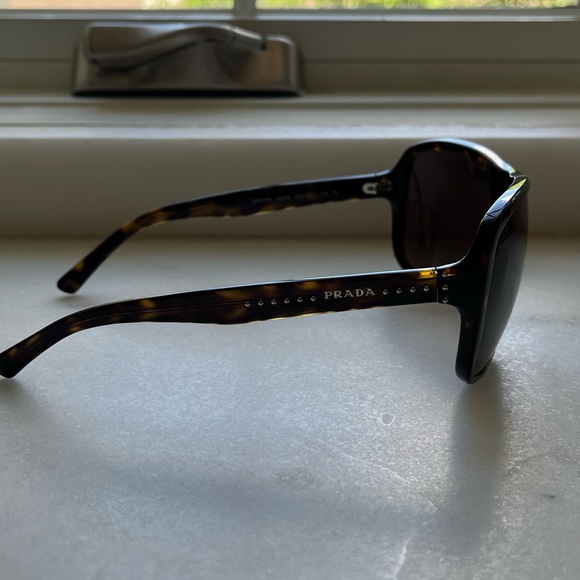 PRADA SUNGLASSES - Picture 8 of 14
